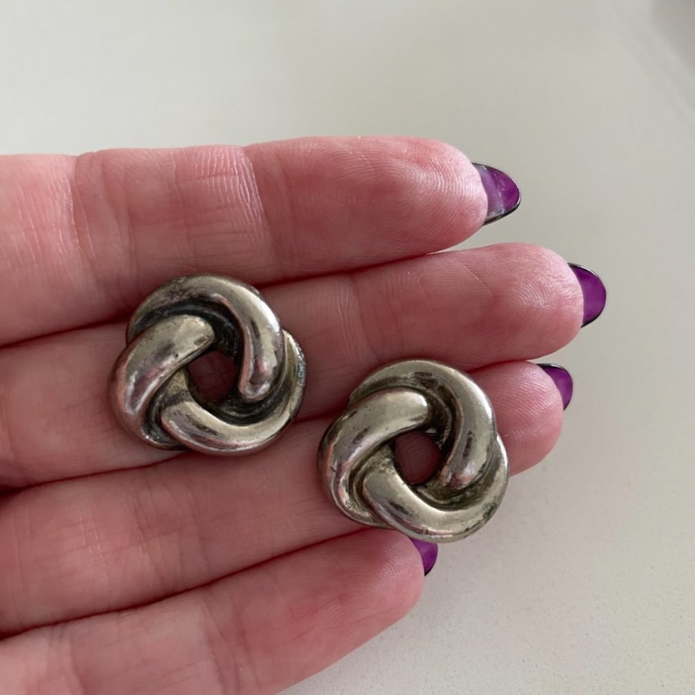 Love Knot Earrings
